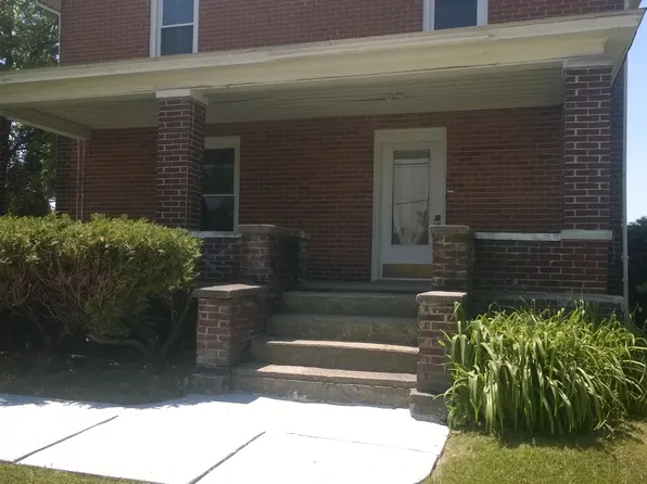 141 W Elizabeth St, Lake Orion, MI 48362