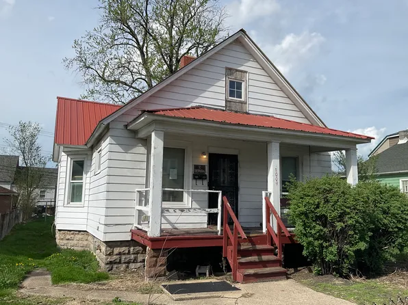 1009 Hoffman St, Hammond, IN 46327