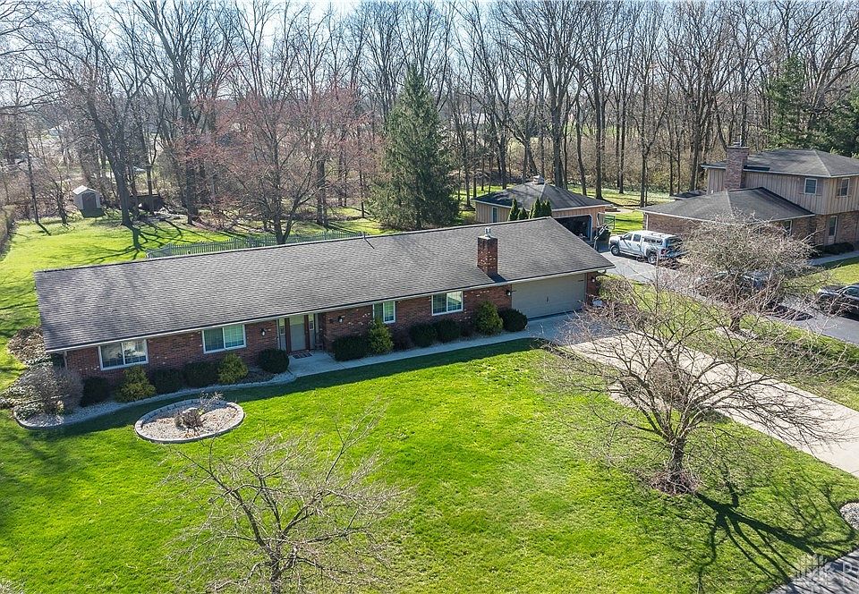 1st image of 1830 Beechwood Dr