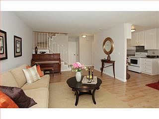 3rd image of 1578 Brookvale Dr