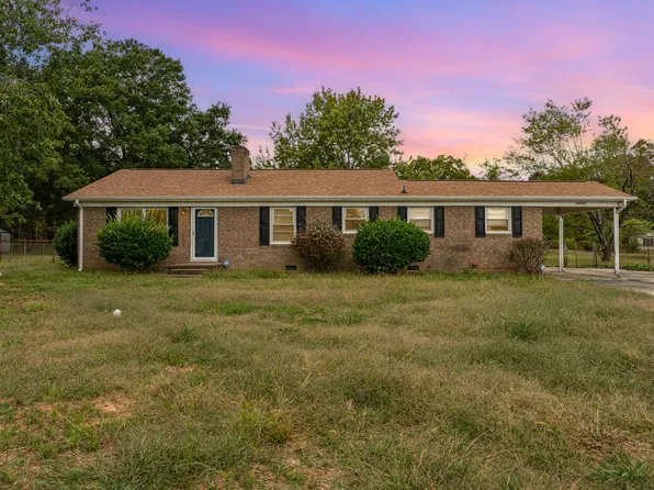 14013 Eastfield Rd, Huntersville, NC 28078