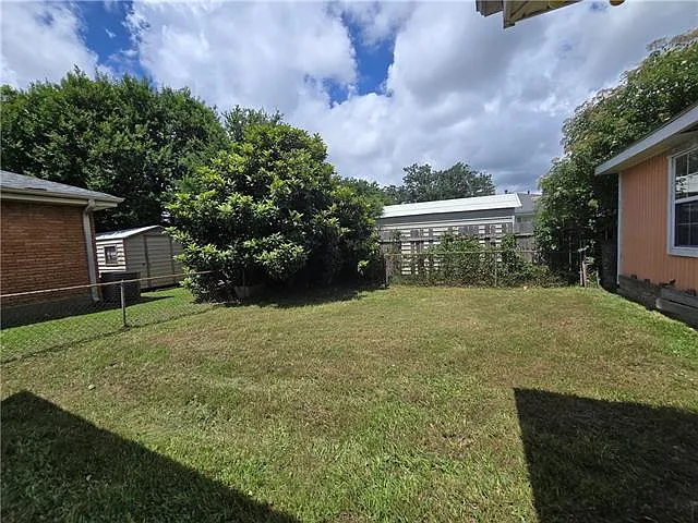 720 Oaklawn Dr — Photo 9