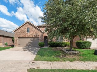 221 Bluefinch Dr, Little Elm, TX 75068