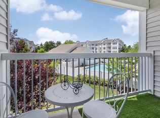 204 Clocktower Dr UNIT 6209, Waltham, MA 02452