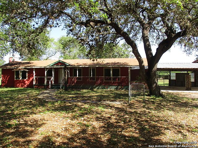 1st image of 1310 Camelot Ln