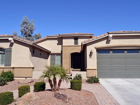 3rd image of 2740 E Carob Dr