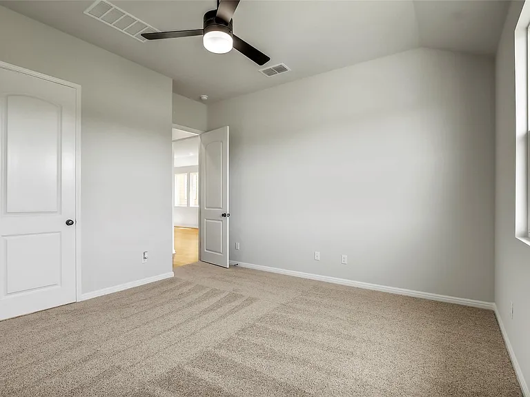 240 Denali Way — Photo 13