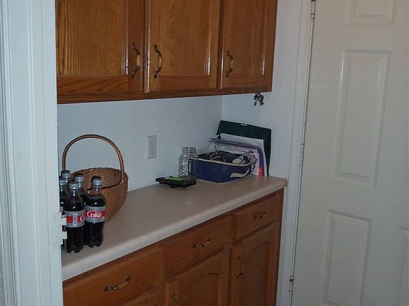 4th image of 10538 E 36th Pl