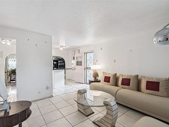 4th image of 3309 Coleman Pl