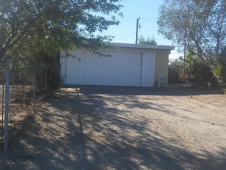 2nd image of 1313 Bering Blvd