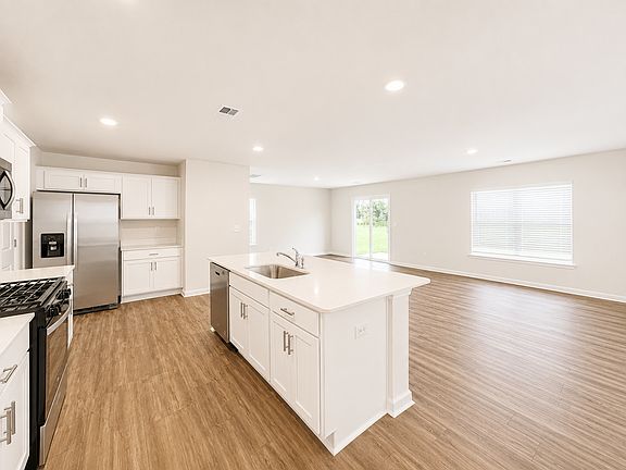 2nd image of 225 Deskin Ln
