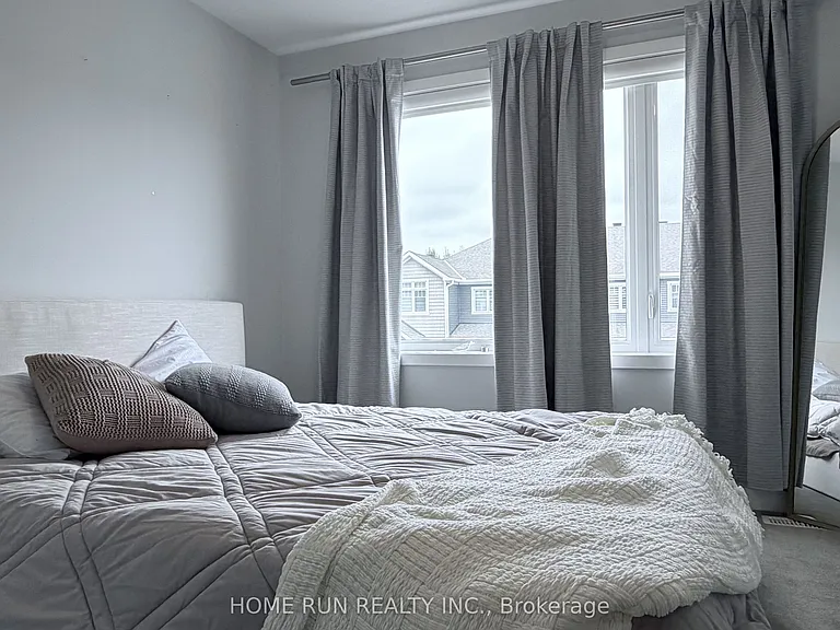 219 Billrian Cres — Photo 16