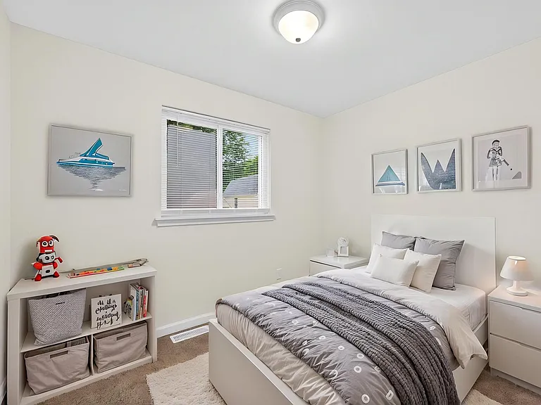 17 Hill Pl — Photo 18