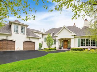 9628 N Columbia Creek Ln, Mequon, WI 53092