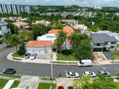 Paseo De La Fuente Tivoli St #D9, San Juan, PR, 00926