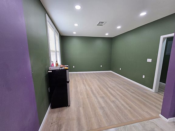 5th image of 746 Riverside Ave Floor 2