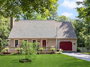 1236 Woonsocket Hill Rd, North Smithfield, RI 02896