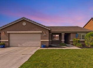 5396 W Pine Ave, Fresno, CA