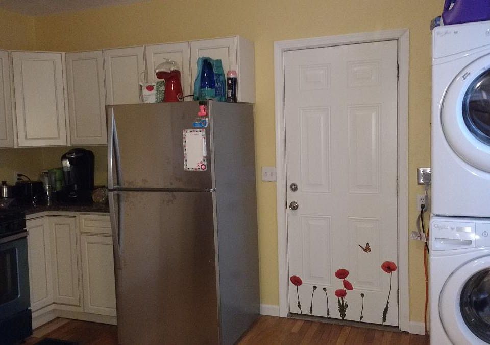 2nd image of 195 Floral Ave #House
