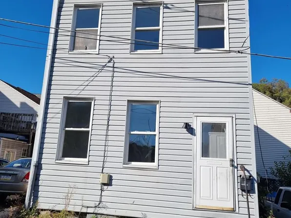 832 Blossom Way, Pittsburgh, PA 15212