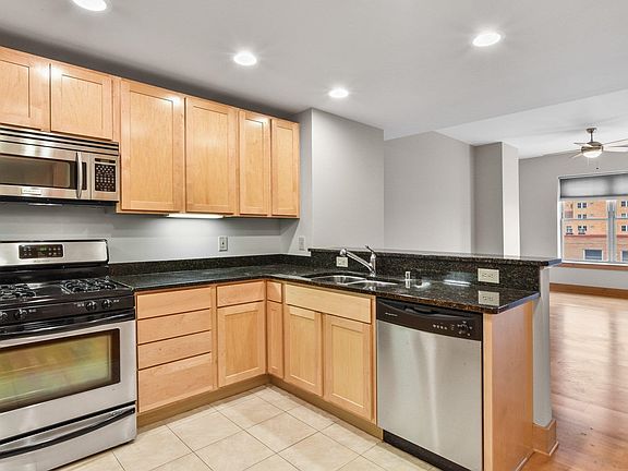 2nd image of 333 W Mifflin St Unit 6060