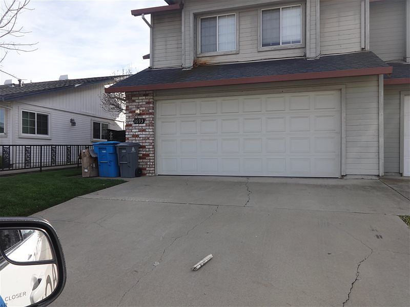 2nd image of 1693 Wildflower Cir