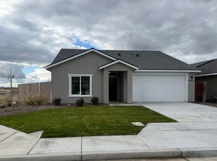 30705 Emden Rd, Goshen, CA 93227