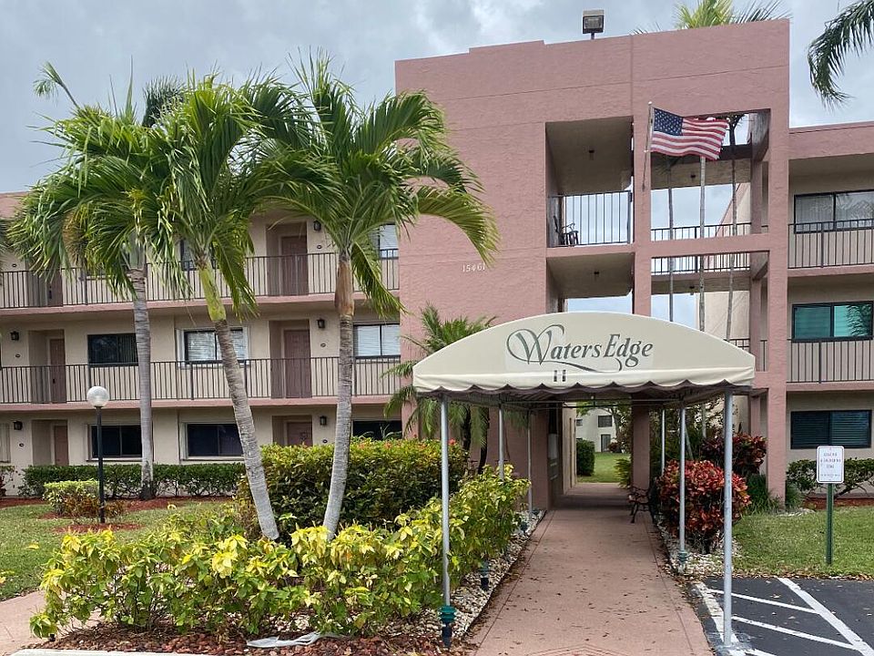 1st image of 15461 Pembridge Drive #305