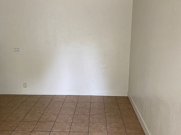 2nd image of 1143 Oakdale St #1155