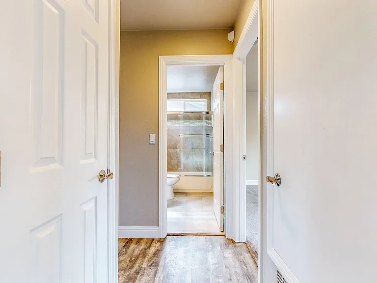 2540 Campbell Dr — Photo 14