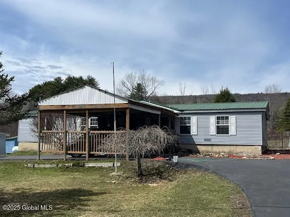 580 County Highway 146, Gloversville, NY 12078