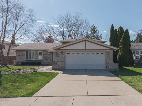 19928 Scarth Ln, Mokena, IL 60448