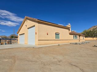 16381 Wintun Rd, Apple Valley, CA 92307