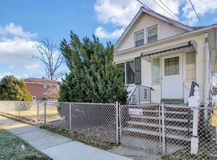 715 Bower St, Linden, NJ 07036