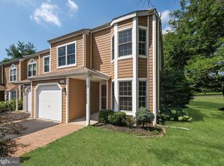 221 Rumford Ct, Newtown, PA 18940