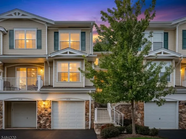 1030 Robin Ct, Green Brook Twp., NJ 08812