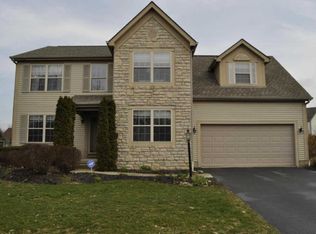 6610 Wisteria Cir, Dublin, OH