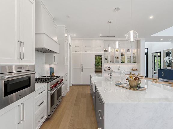 5th image of 321 Palmetto Street