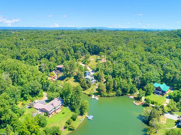 4th image of 4799 Mecca West Dr