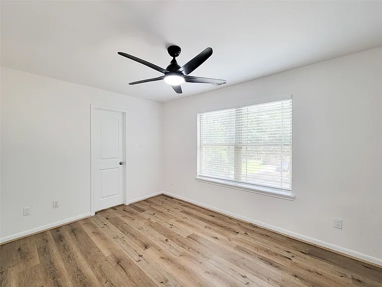 2814 Bay Springs View Ct — Photo 38
