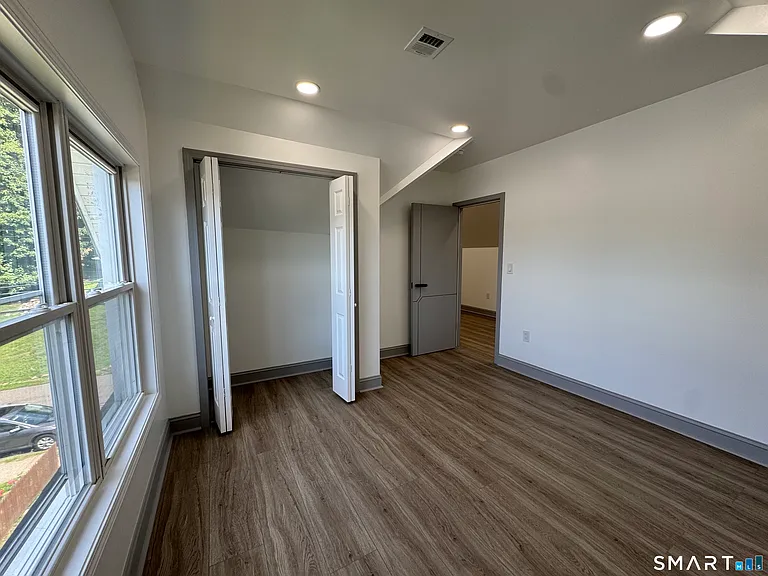 128 Jewett St #3 — Photo 6