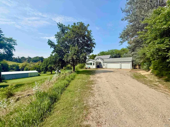 20168 250th St, Westfield, IA 51062