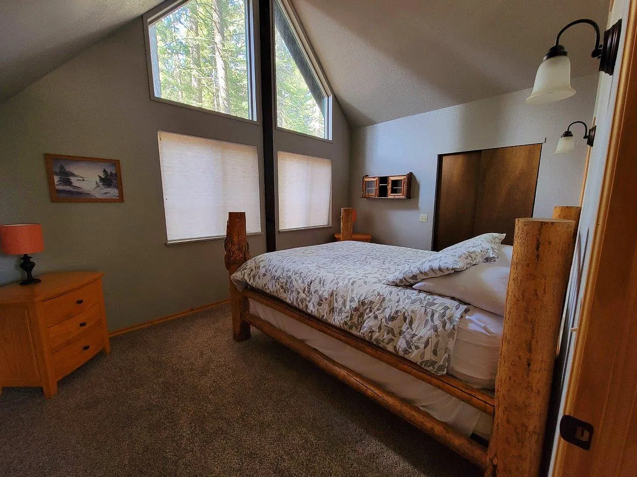 3 bed, 1362 sqft, $3,039 — Photo 4