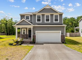 1145 Camellia Dr, Vass, NC 28394