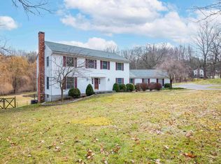 39 Delano Dr, Rhinebeck, NY 12572