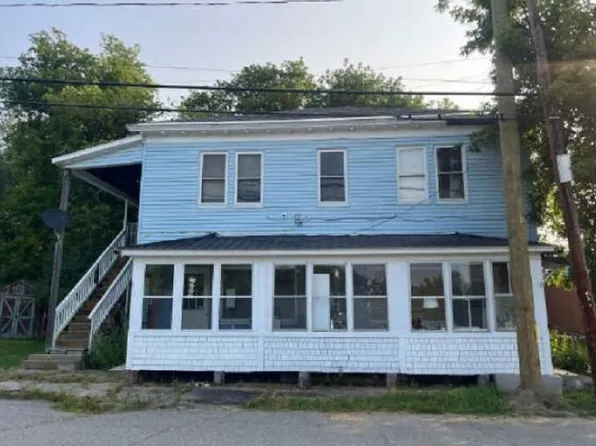 12 Bridge St, Stratford, NH 03590