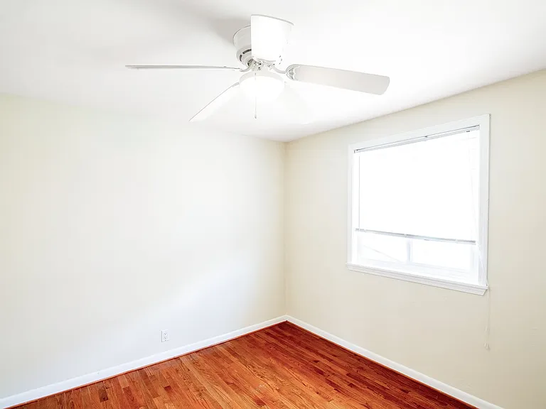1017 Wade Ave #B — Photo 5