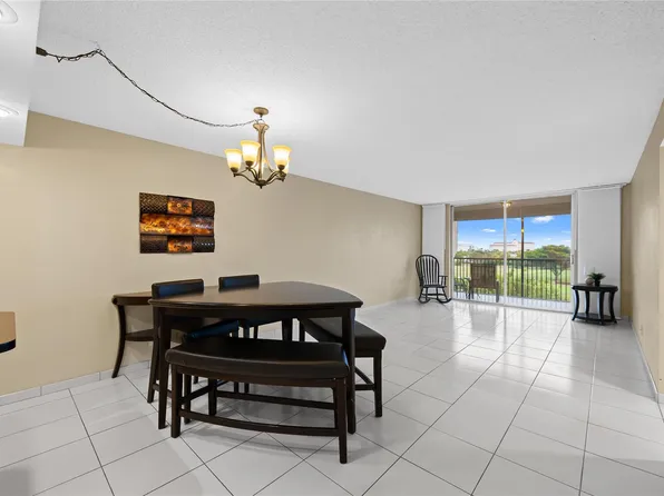 3300 W Rolling Hills Circle #610, Davie, FL 33328
