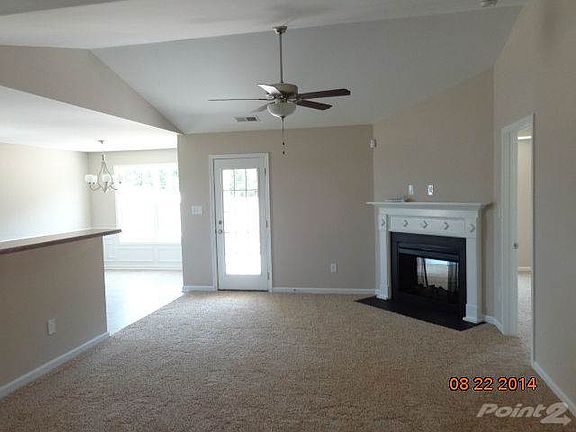 65 ER-Living Room