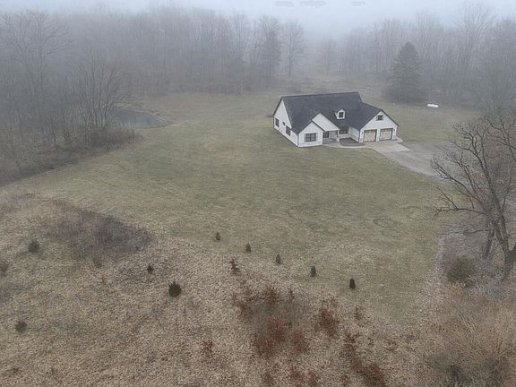 3rd image of 15068 Mohney Lake Rd